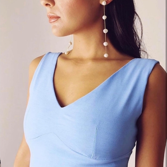 🔹️Camila Coelho🔹️ Multi Fresh Water Pearl  Gold Toe Drop Earrings - Picture 3 of 4